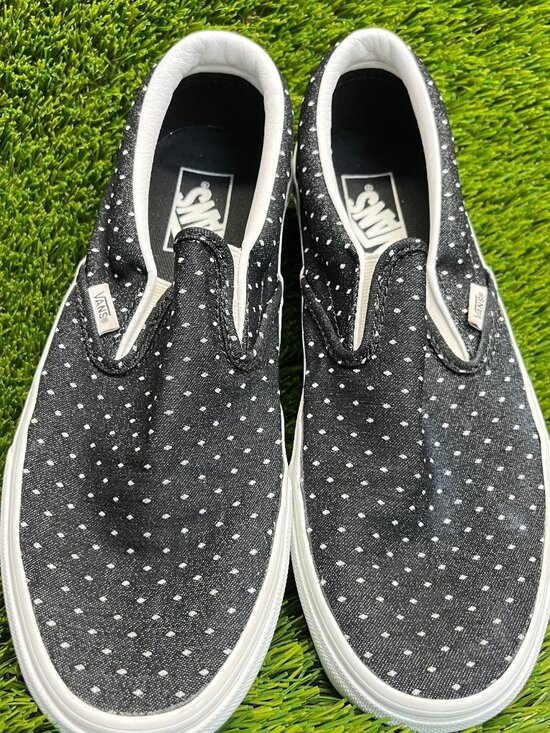 Vans Classic Slip-On Mens Size 8.5 Black White Athletic Skate Shoes Sneakers main image 4